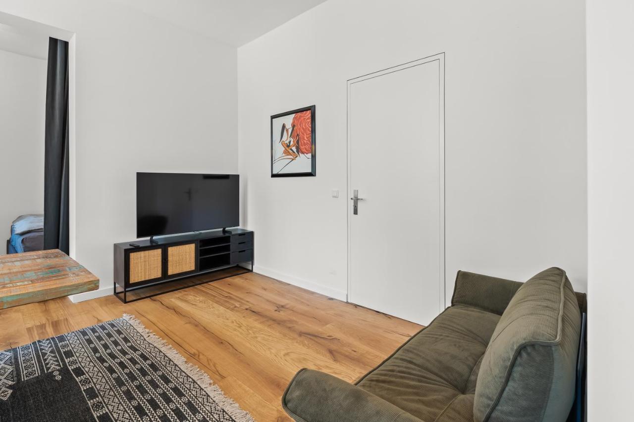 Apartment The Strassburger, Stylish 3 Bedroom In Downtown *