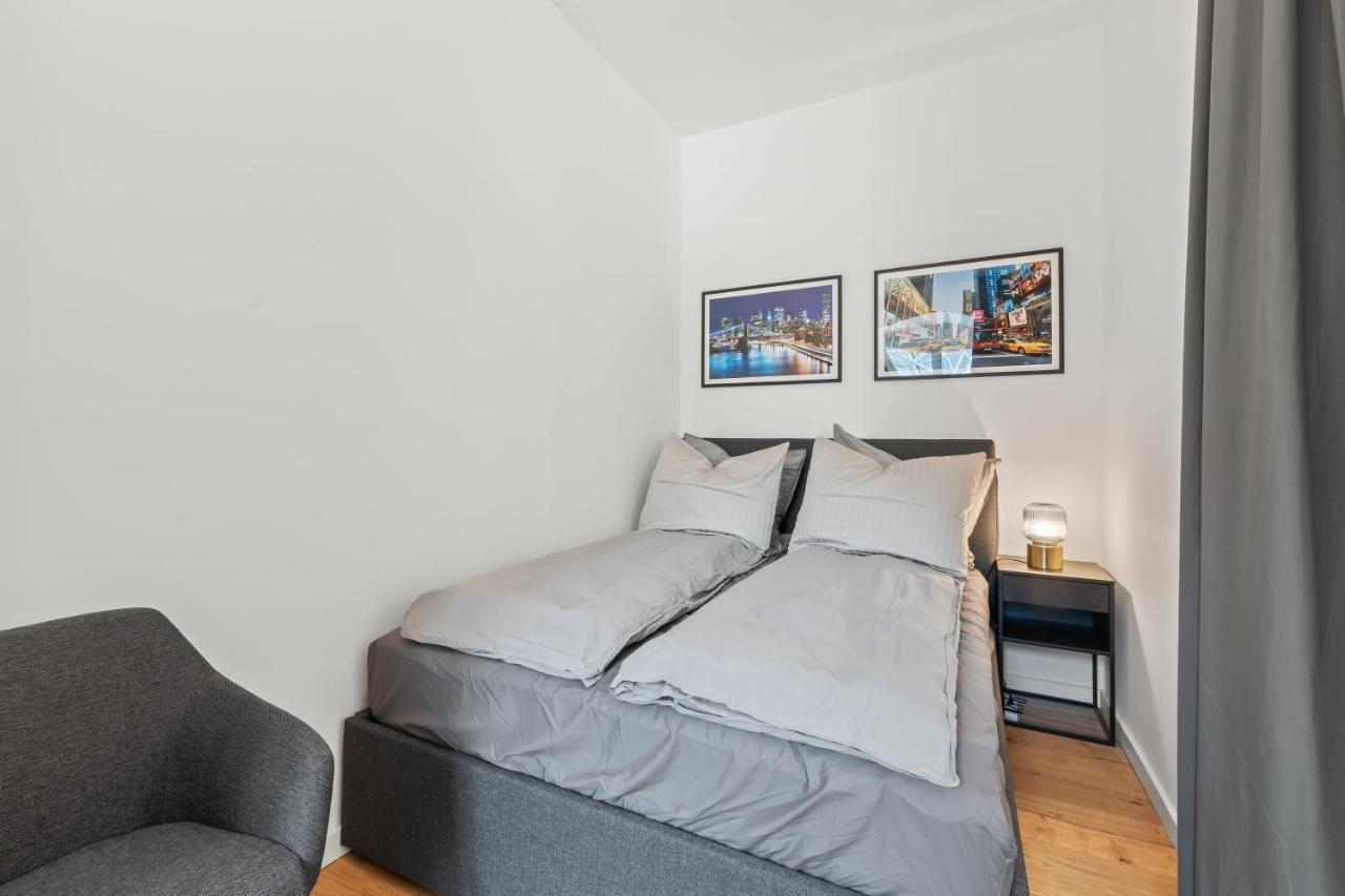 The Strassburger, Stylish 3 Bedroom In Downtown * Berlin