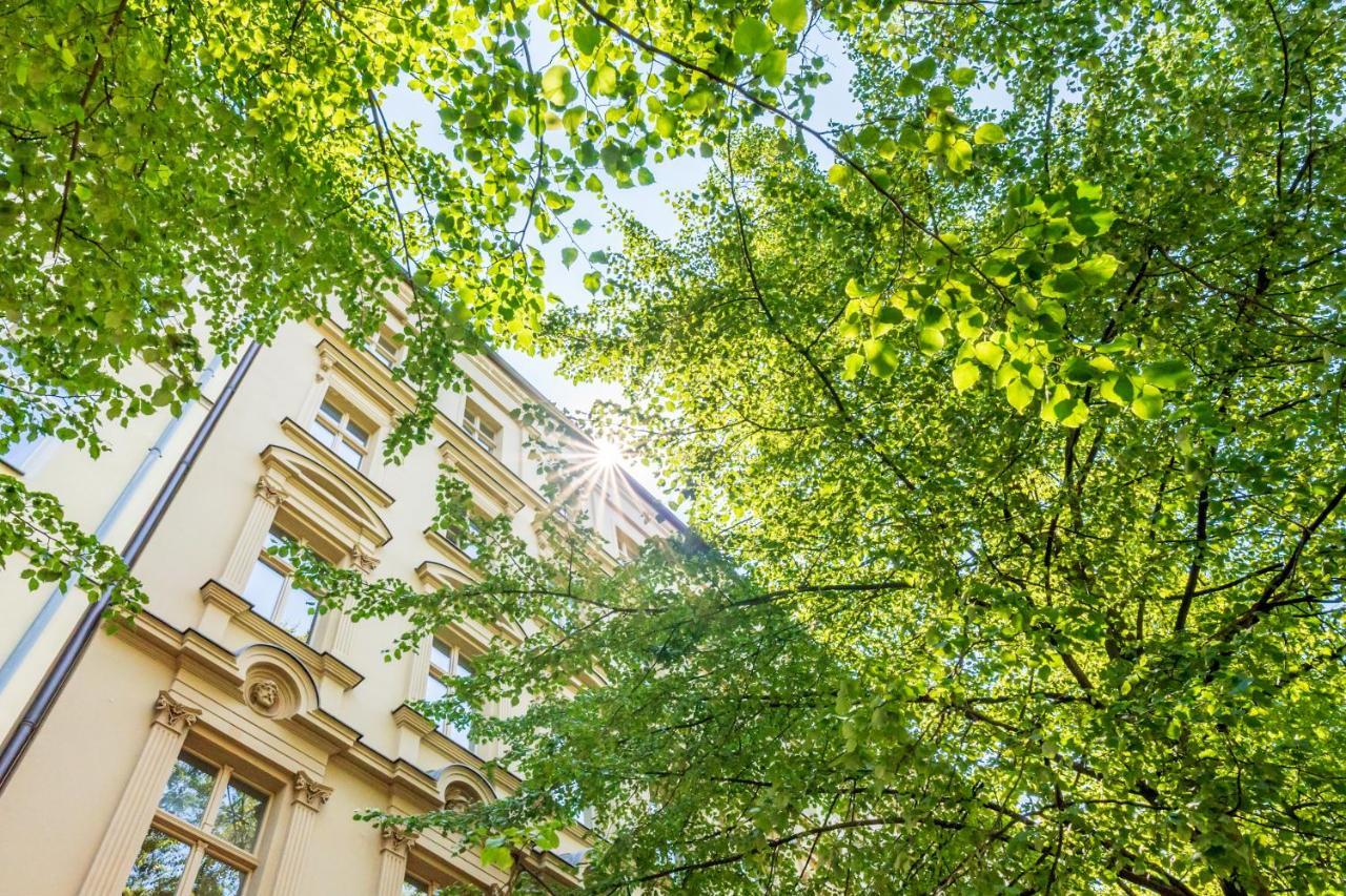 The Strassburger, Stylish 3 Bedroom In Downtown * Berlin